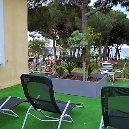 La Casa Mia Hotel *